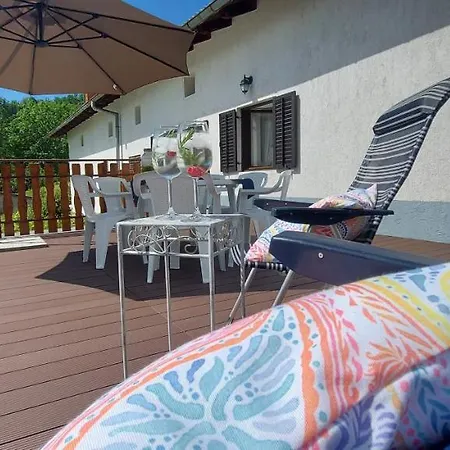 Apartma Pr' Ivani Miskorinovi Breginj Esterno foto