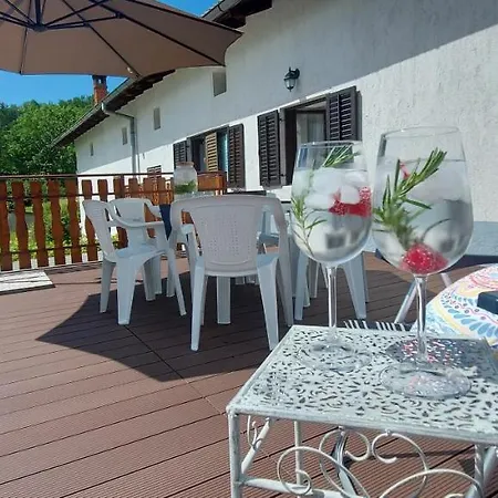 Apartma Pr' Ivani Miskorinovi Breginj Esterno foto